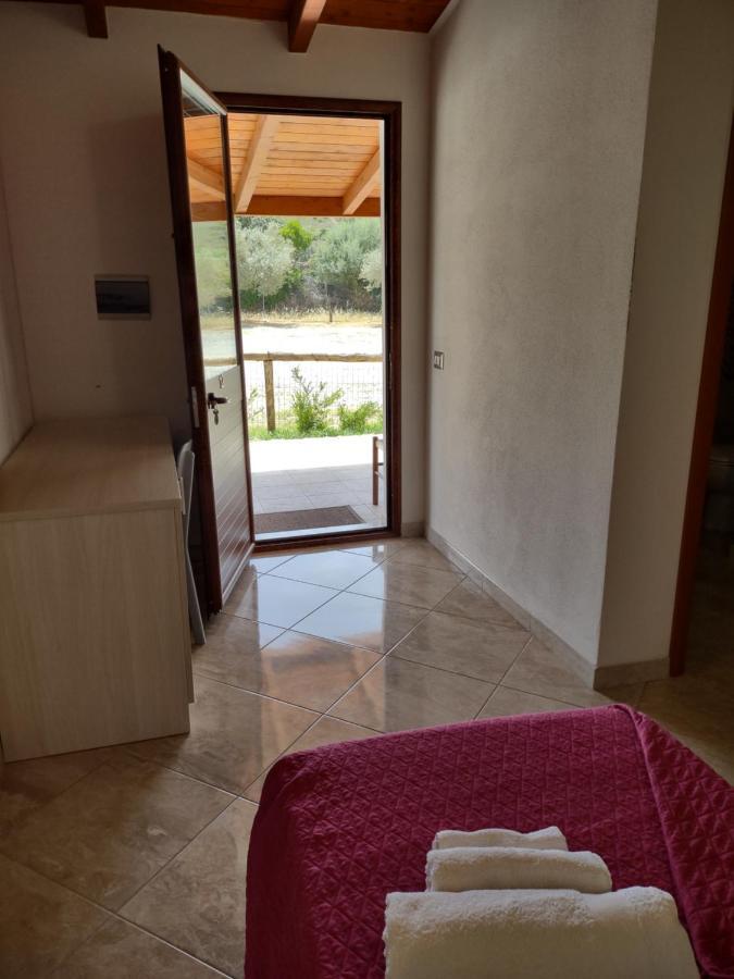 Il Frutteto Bed & Breakfast Torre delle Stelle Ngoại thất bức ảnh