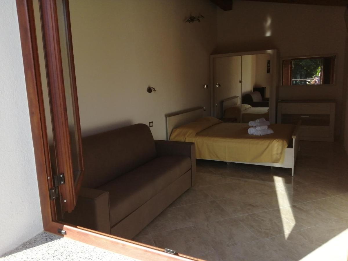 Il Frutteto Bed & Breakfast Torre delle Stelle Ngoại thất bức ảnh